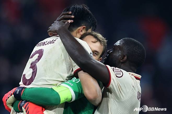 (왼쪽부터) 김민재, 마누엘 노이어, 다요 우파메카노. /AFPBBNews=뉴스1