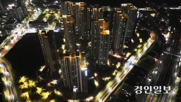 수도권 입주 물량의 상당수를 차지했던 경기도의 입주 물량이 9월 4천692가구에서 10월 742가구로 84.2% 급감했다. 사진은 경기도내 한 아파트 단지. /경인일보DB