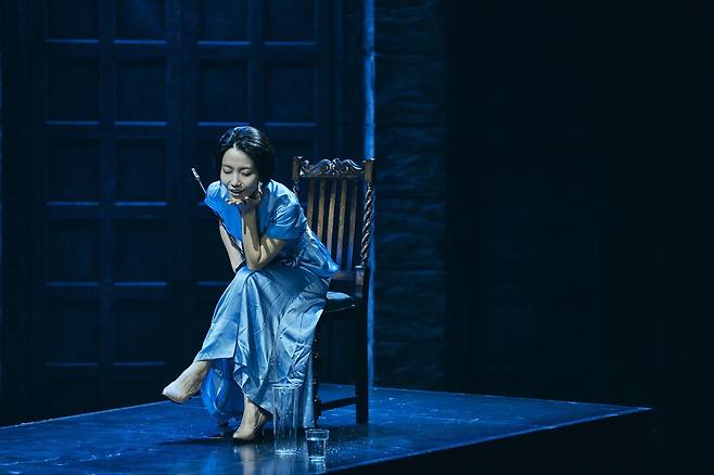 연극 '프리마 파시'에서 김신록 공연 모습(쇼노트 제공)