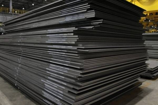 현대제철 당진제철소에서 생산되는 후판. 현대제철