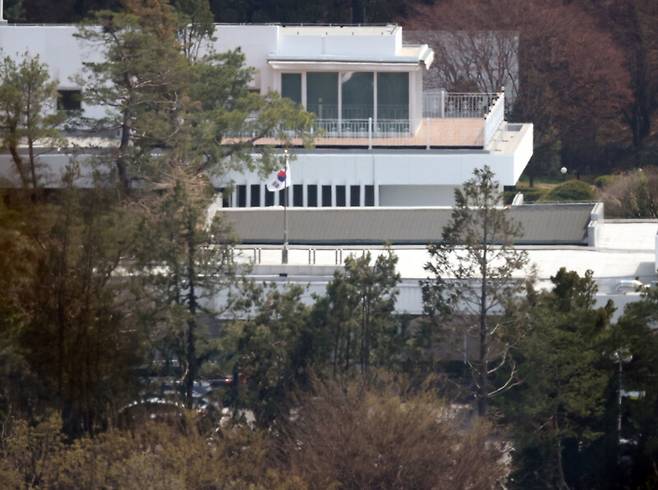 고위공직자범죄수사처가 윤석열 대통령의 체포영장 집행에 나선 지난 1월 서울 용산구 한남동 대통령 관저 모습. 연합뉴스