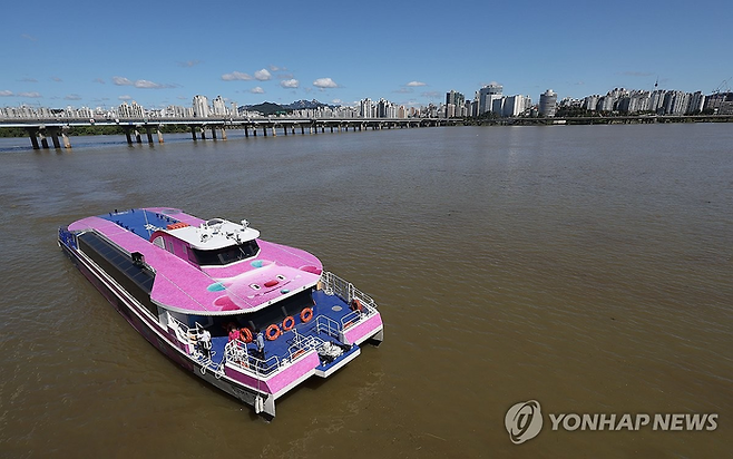 한강버스 [사진 = 연합뉴스]