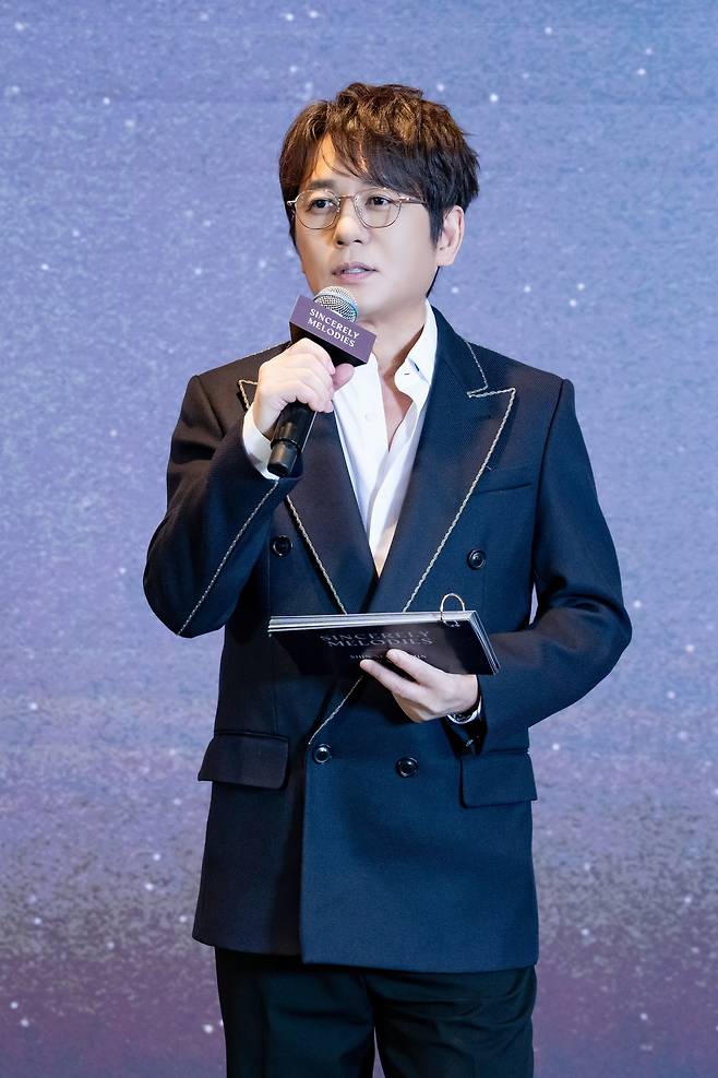 가수 신승훈 [도로시컴퍼니 제공]