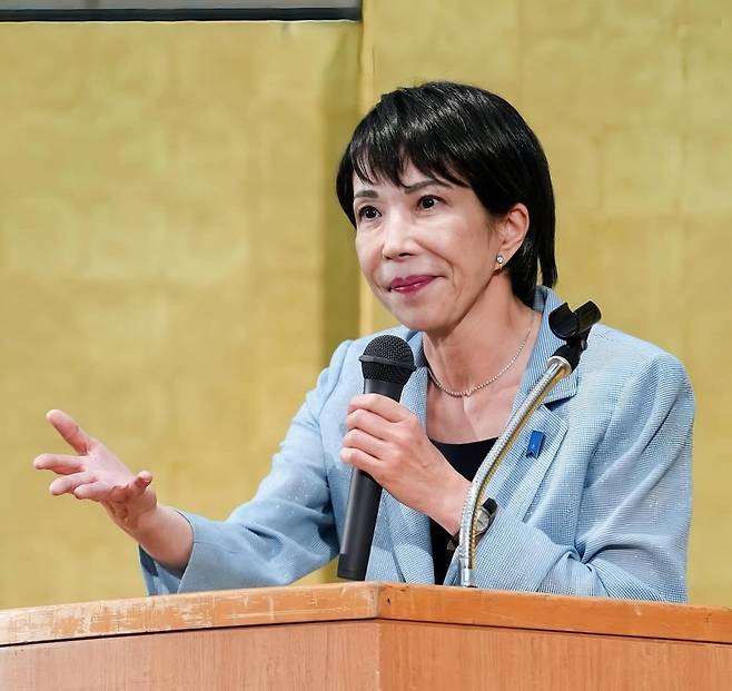 유력 차기 총재로 지목되는 다카이치 사나에 일본 전 경제안보상 [다카이치 사나에 인스타그램 캡처]