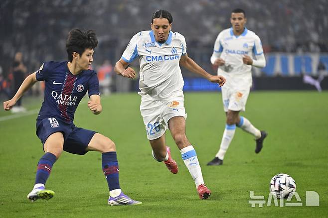 [마르세유=AP/뉴시스] 프랑스 프로축구 리그1 파리 생제르맹(PSG)의 이강인. 2025.09.22.