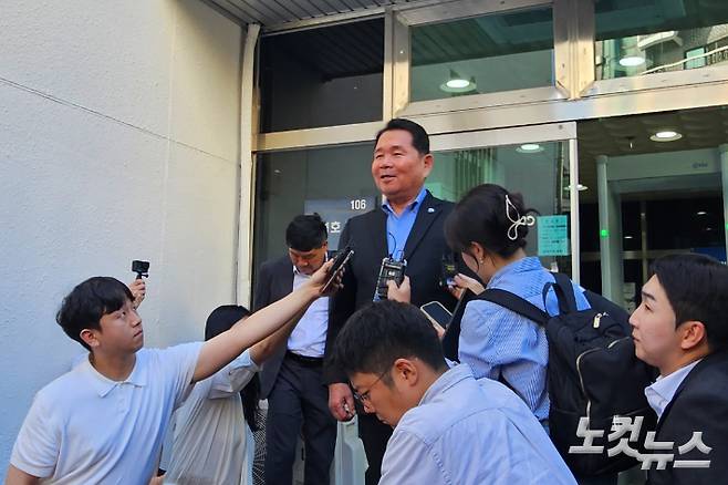 1심 재판이 끝나고 발언하는 신경호 강원특별자치도 교육감. 구본호 기자