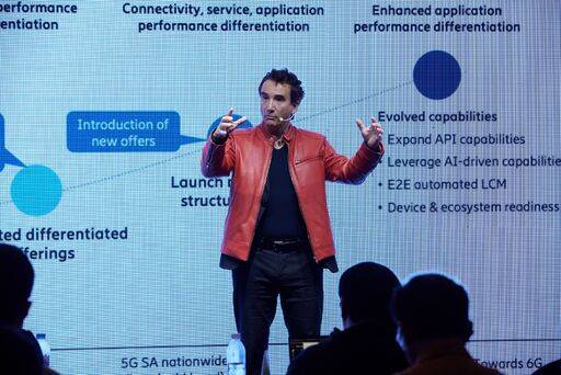 미샤 돌러 에릭슨 신기술 담당 부사장이 차세대 기술 포트폴리오를 소개하고 있다. 에릭슨 코리아 제공