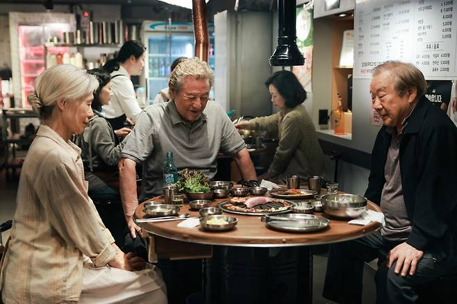 영화 '사람과 고기' 속 장면 [영화사 도로시·트리플 픽쳐스 제공. 재판매 및 DB금지]