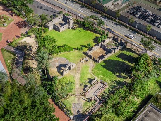 거제포로수용소유적공원 내 잔존 유적지의 모습. 사진=거제해양관광개발공사