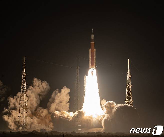 2022년 발사된 '아르테미스 1호' 무인 달 탐사선. ⓒ AFP=뉴스1 ⓒ News1 임세원 기자