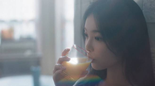 하츠투하츠 '프리티 플리즈' 뮤직비디오 영상 갈무리