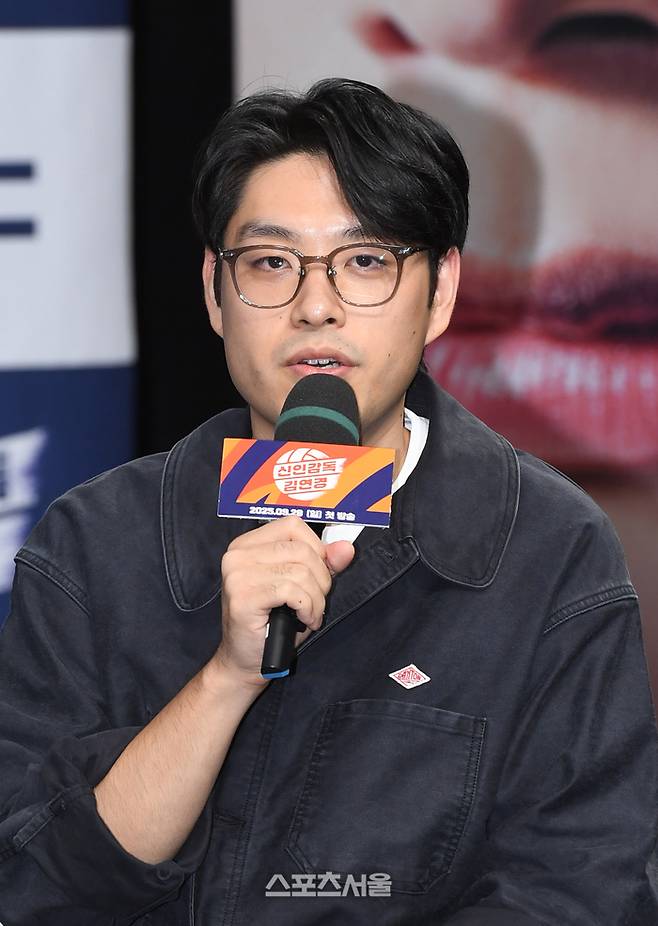 권락희 PD가 24일 서울 마포구 MBC 신사옥 골든마우스홀에서 열린 MBC 새 예능 ‘신인감독 김연경’ 제작발표회에서 취재진의 질문에 답을 하고 있다. 2025. 9. 24.  박진업 기자 upandup@sporttsseoul.com