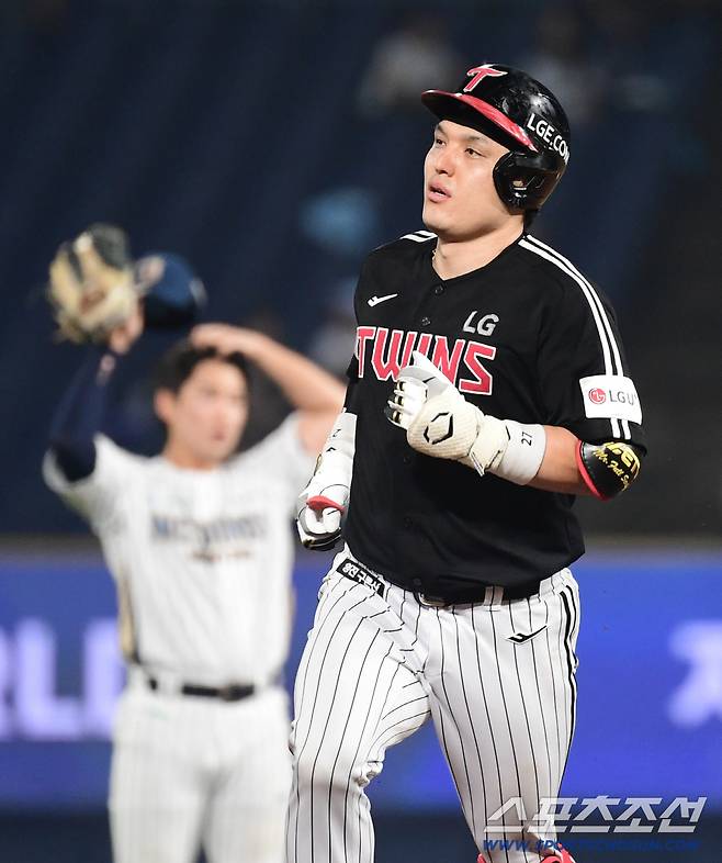 24일 창원 NC파크에서 열린 KBO리그 NC와 LG의 경기. 3회초 동점 솔로홈런을 날린 LG 박동원. 창원=송정헌 기자songs@sportschosun.com/2025.09.24/