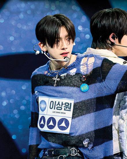 잦은 편집 실수에도 완성도 높은 무대와&nbsp;훈훈한 성장 서사, 각종 신박한 이벤트로 선방한&nbsp;‘보이즈 2 플래닛’.&nbsp; &nbsp;