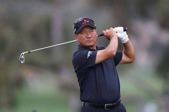 최경주가 현대해상 최경주 인비테이셔널에서 최고령 우승 기록에 도전한다. AFP연합뉴스