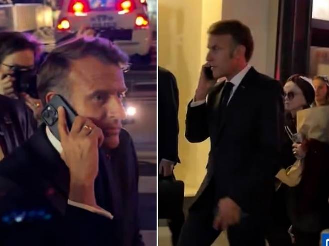 22일(현지시간) 밤 마크롱 대통령이 유엔 총회에 참석한 뒤 미국 뉴욕 맨해튼의 한 도로를 건너려다가 경찰관에게 제지당하는 모습. 프랑스 매체 브뤼 제공 영상 캡처