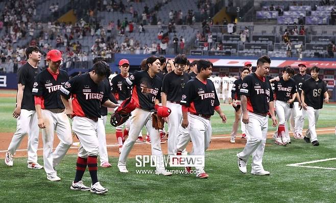 ▲ 가을야구 진출 가능성이 사실상 사라진 KIA는 24일 키움전에서 패할 경우 탈락이 조기에 확정된다 ⓒ곽혜미 기자