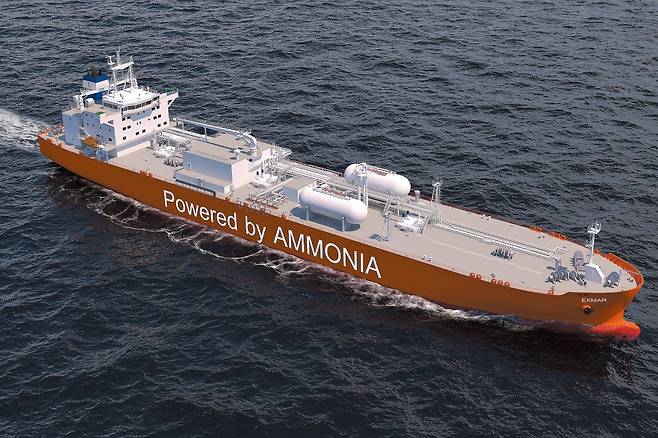 HD현대가 2023년 3월 세계 최초로 수주해 현재 건조 중인 암모니아 추진선의 조감도. /HD현대