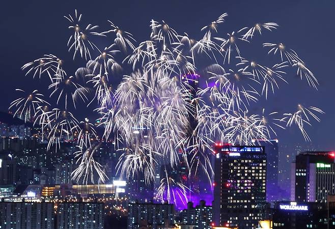 2019 서울세계불꽃축제 사진=연합뉴스