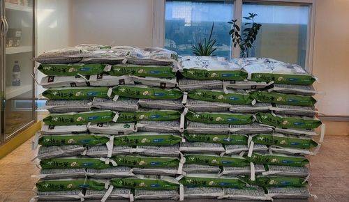 독지가가 지난 설 명절에 보내온 쌀. 포남2동 주민센터 제공