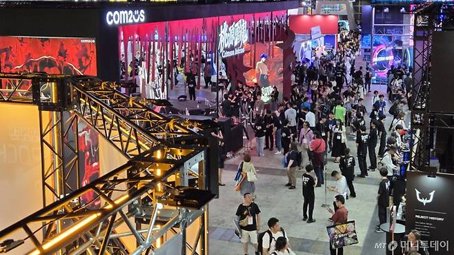 컴투스가 25일 일본 지바현에서 열린 '도쿄게임쇼 2025'에 부스를 열었다./사진=이찬종 기자