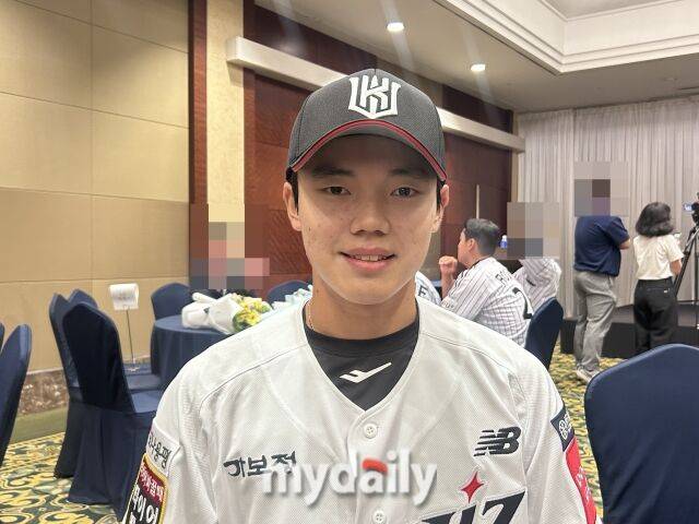 단국대 내야수 임상우가 KT에 입단했다./잠실 = 이정원 기자