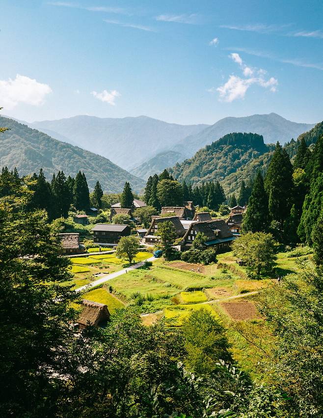 &nbsp;도야마의 전통 마을, 아이노쿠라 갓쇼즈쿠리