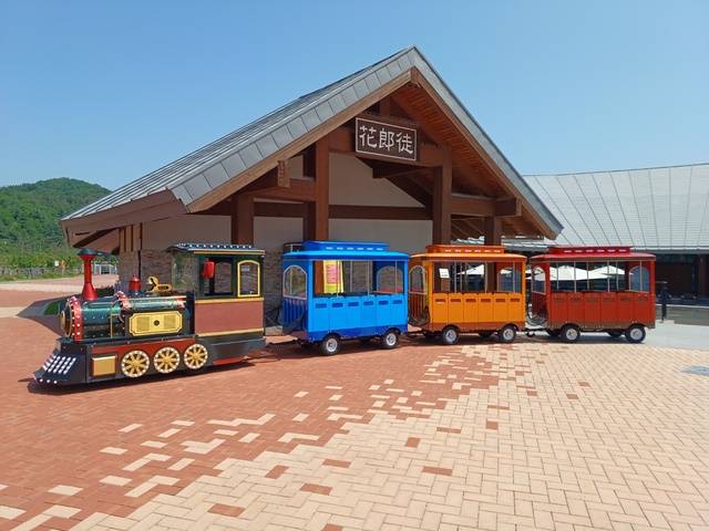 영천시가 추천하는 화랑설화마을의 화랑열차. 영천시 제공