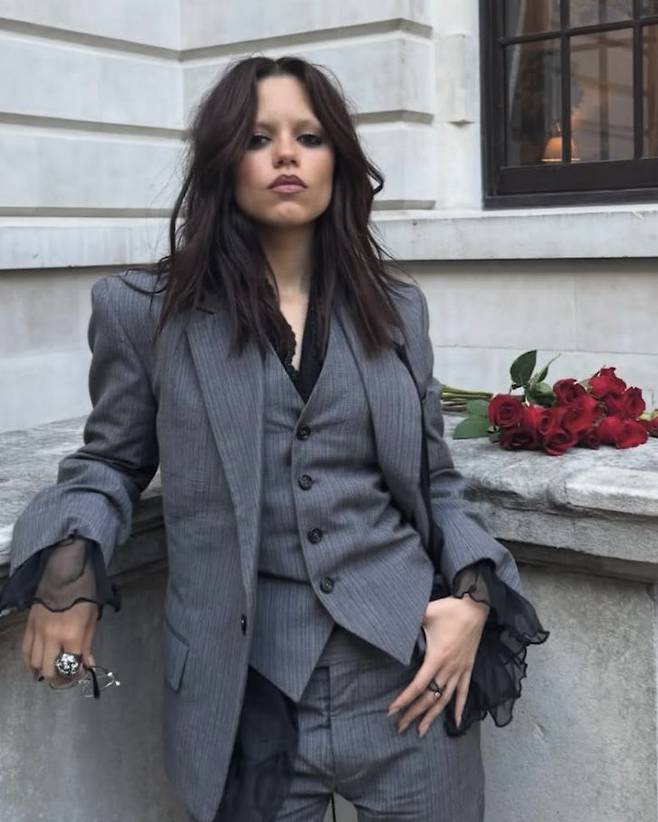 인스타그램 @jennaortega