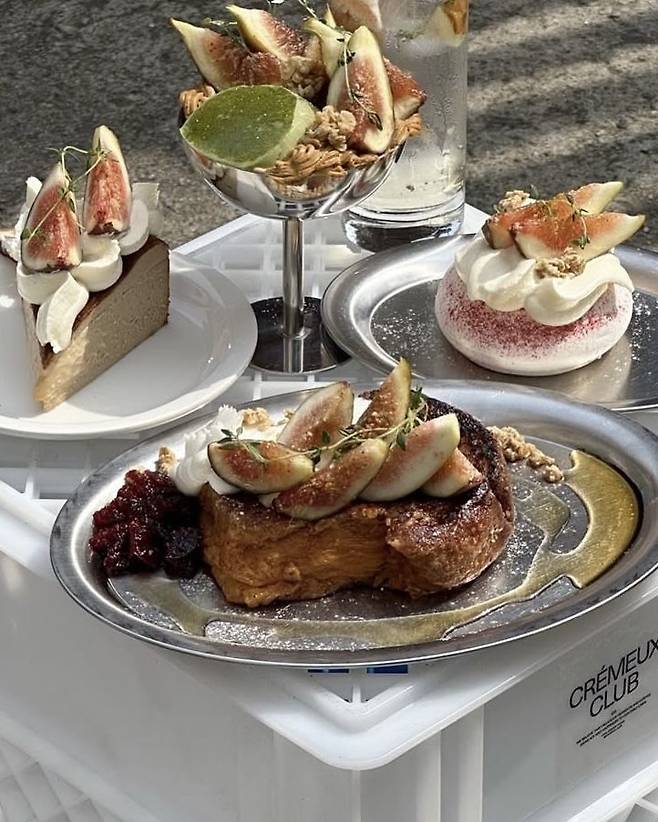 인스타그램 @cremeux_club_