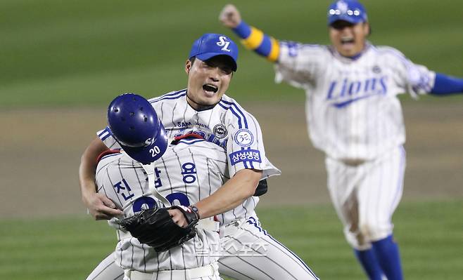 2011년 한국시리즈 우승 당시의 오승환. IS 포토