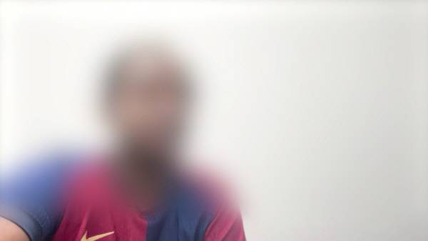 공항 난민 A 씨. 공익법단체 두루 제공