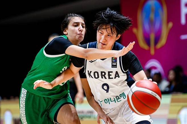 [서울=뉴시스] 한국 16세 이하(U-16) 여자 농구 대표팀의 임세운. (사진=FIBA 홈페이지 캡처) 2025.09.26. photo@newsis.com *재판매 및 DB 금지