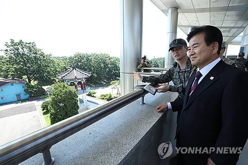 지난 7월 판문점 찾은 정동영 통일부 장관 2025.7.25 [통일부 제공. 재판매 및 DB 금지] photo@yna.co.kr