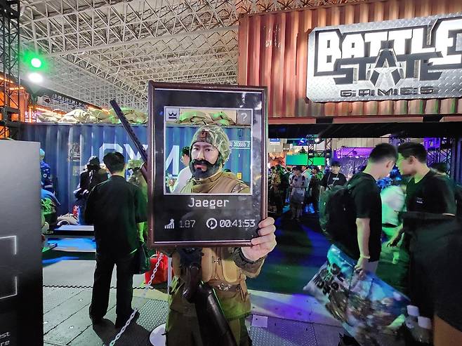 - 배틀스테이트 '이스케이프 프롬 타르코프' 부스도 인기가 정말 많다&nbsp;