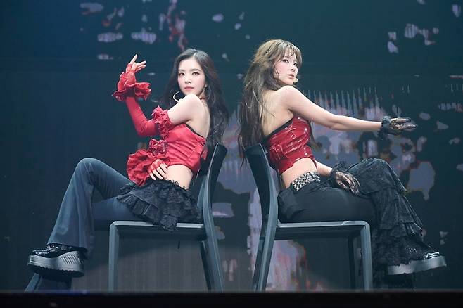 레드벨벳 아이린&슬기 도쿄 공연. 사진 | 에스엠엔터테인먼트