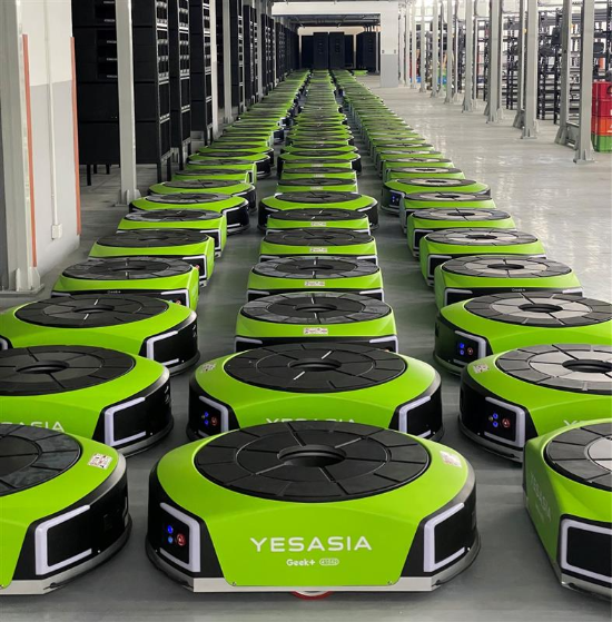 물류자동화로 효율성을 극대화한 예스아시아 홍콩 물류센터(예스아시아 제공)