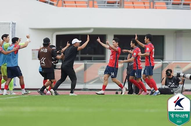 [서울=뉴시스]K리그1 김천 이동경. (사진=한국프로축구연맹 제공)