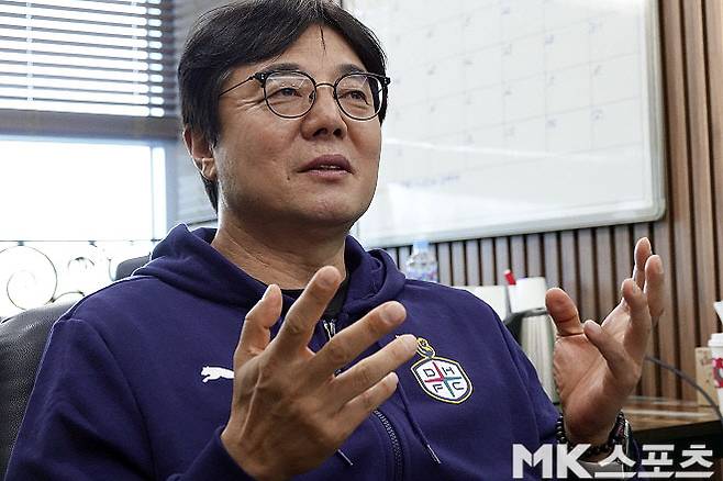 대전하나시티즌 황선홍 감독. 사진=이근승 기자