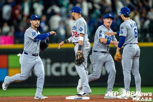 다저스는 이날 승리로 시즌 마지막 시리즈를 위닝시리즈로 확정했다. 사진(美 시애틀)=ⓒAFPBBNews = News1