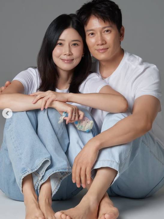 이보영 지성 / 사진=이보영 인스타그램