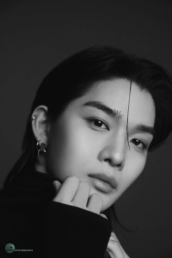 사진=아우라엔터테인먼트