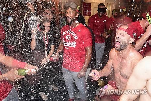 MLB 포스트시즌 막차 탑승에 성공한 신시내티 레즈. ⓒ연합뉴스