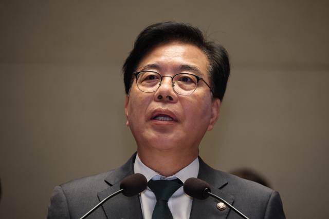 송언석 국민의힘 원내대표가 29일 국회에서 정책 의원총회를 열고 발언하고 있다. 뉴시스