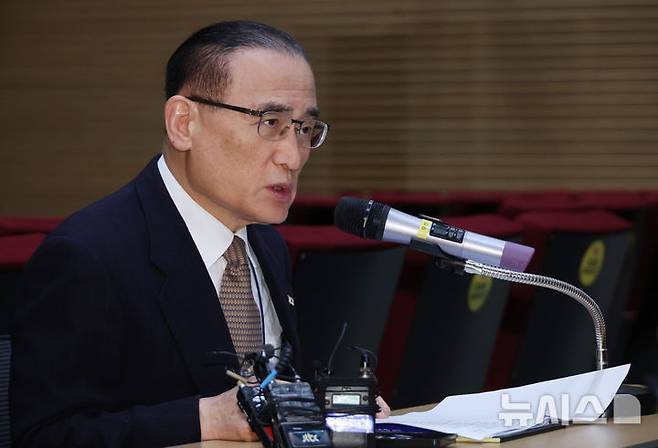 [서울=뉴시스] 고범준 기자 = 위성락 국가안보실장이 지난 12일 서울 용산 대통령실 청사에서 외교 현안 관련 기자간담회를 하고 있다. (대통령실통신사진기자단) 2025.09.12. bjko@newsis.com