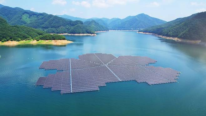 안동시&nbsp;임하댐 수상태양광 신재생에너지 집적화단지 ⓒ안동시