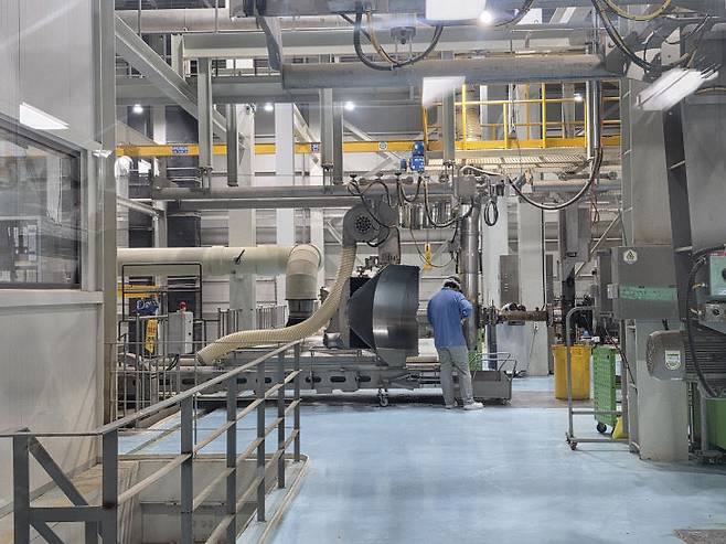 우리와 펫푸드 생산 공장 내부 모습. /사진=이은지 기자