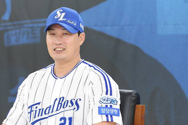 삼성 오승환이 30일 대구삼성라이온즈파크에서 2025 KBO리그 KIA와 경기에 앞서 기자회견에 참석, 질문에 답하고 있다. 사진 | 삼성 라이온즈