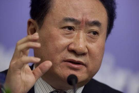 완다그룹 창업자 왕젠린(사진) 회장은 알리바바의 마윈 회장과 중국 최고 부자를 다투며 지존심 싸움을 벌여왔다.