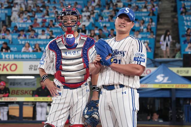 삼성 강민호-오승환. 삼성 제공